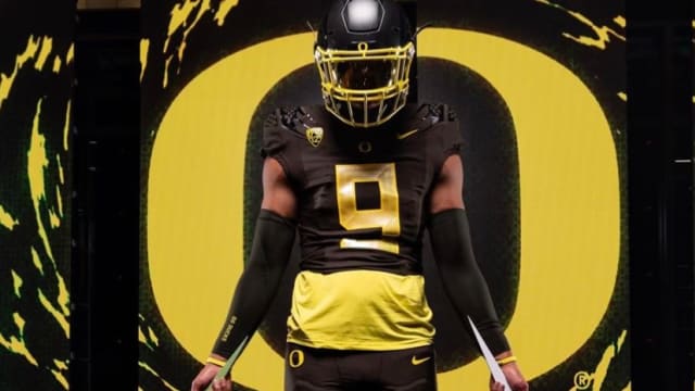 Elijah Rushing Oregon OV